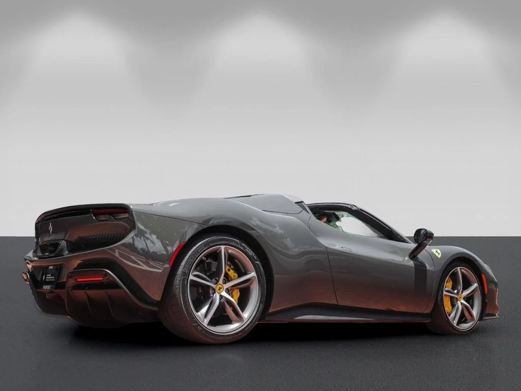 Certified Used 2025 Grigio Scuro Ferrari  image 27