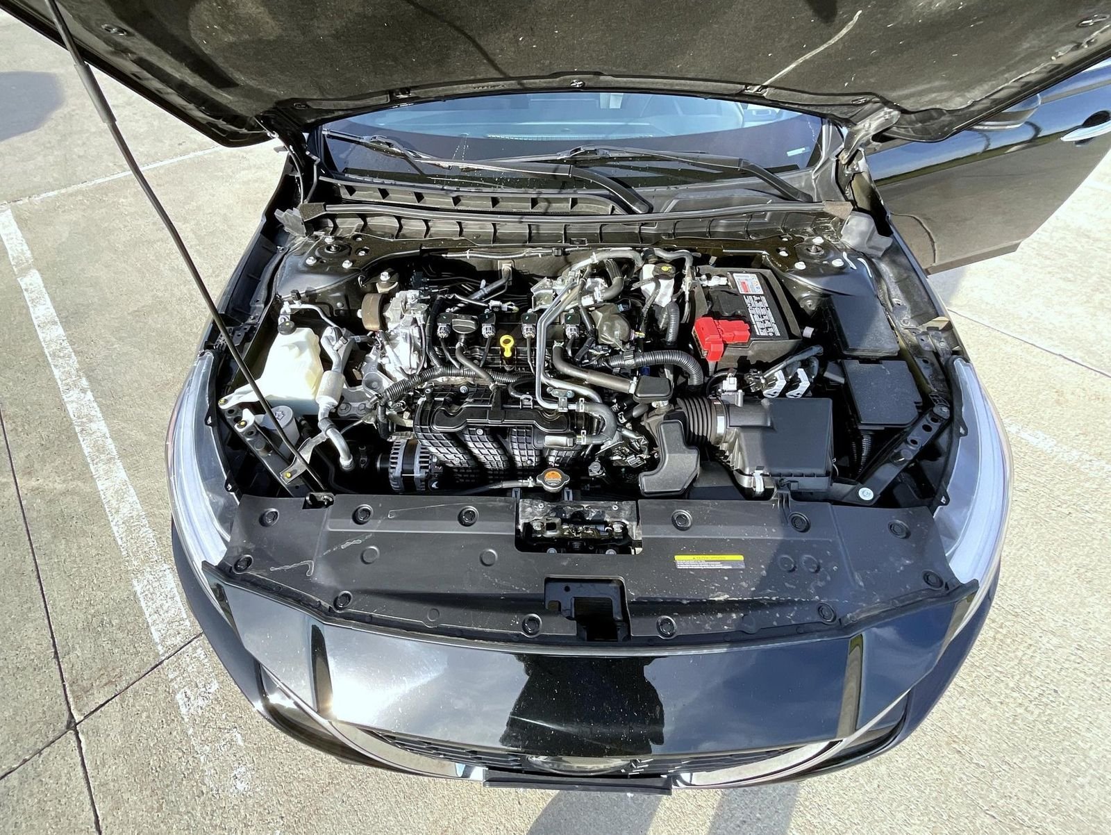 Used 2022 Black Nissan 2.5 SV image 24