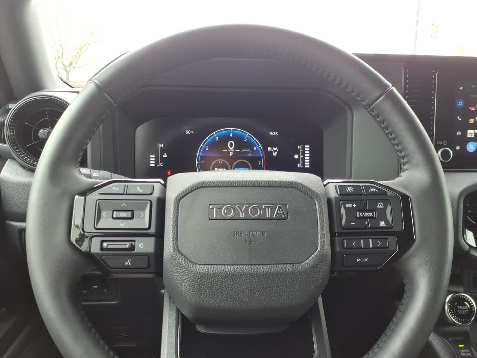 Used 2025 Ice Cap Toyota 1958 image 24