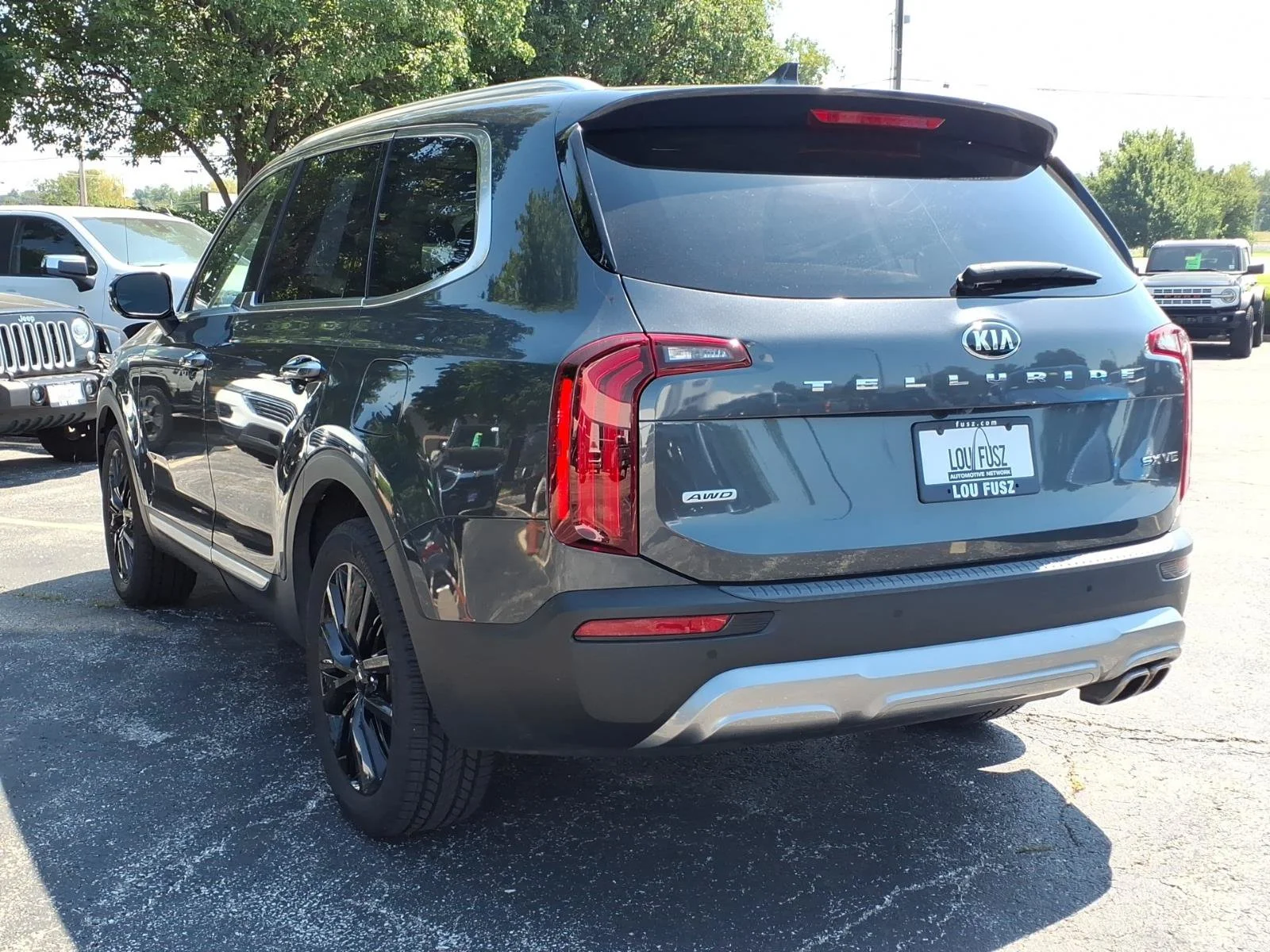 Used 2020 Gravity Gray Kia SX image 29