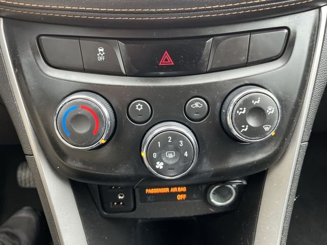 Used 2017 Gray Chevrolet LT image 18
