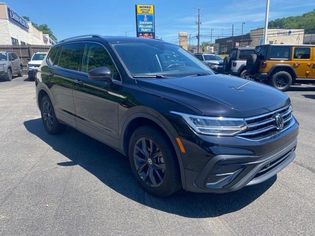 Certified Used 2024 Black Volkswagen 2.0T SE image 2