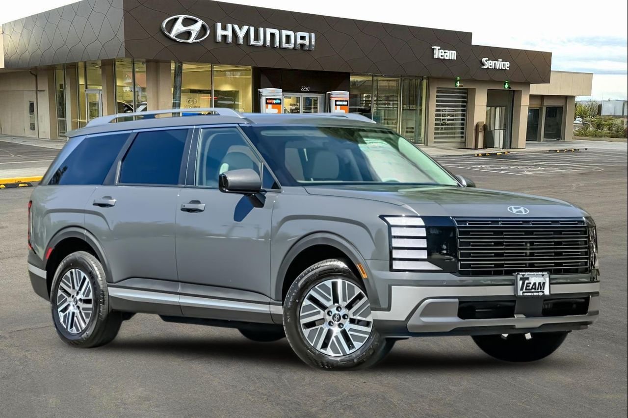 New 2026 Gray Hyundai SEL AWD image 2