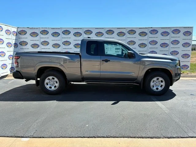 2026 Nissan Frontier S King Cab 4X2's photo