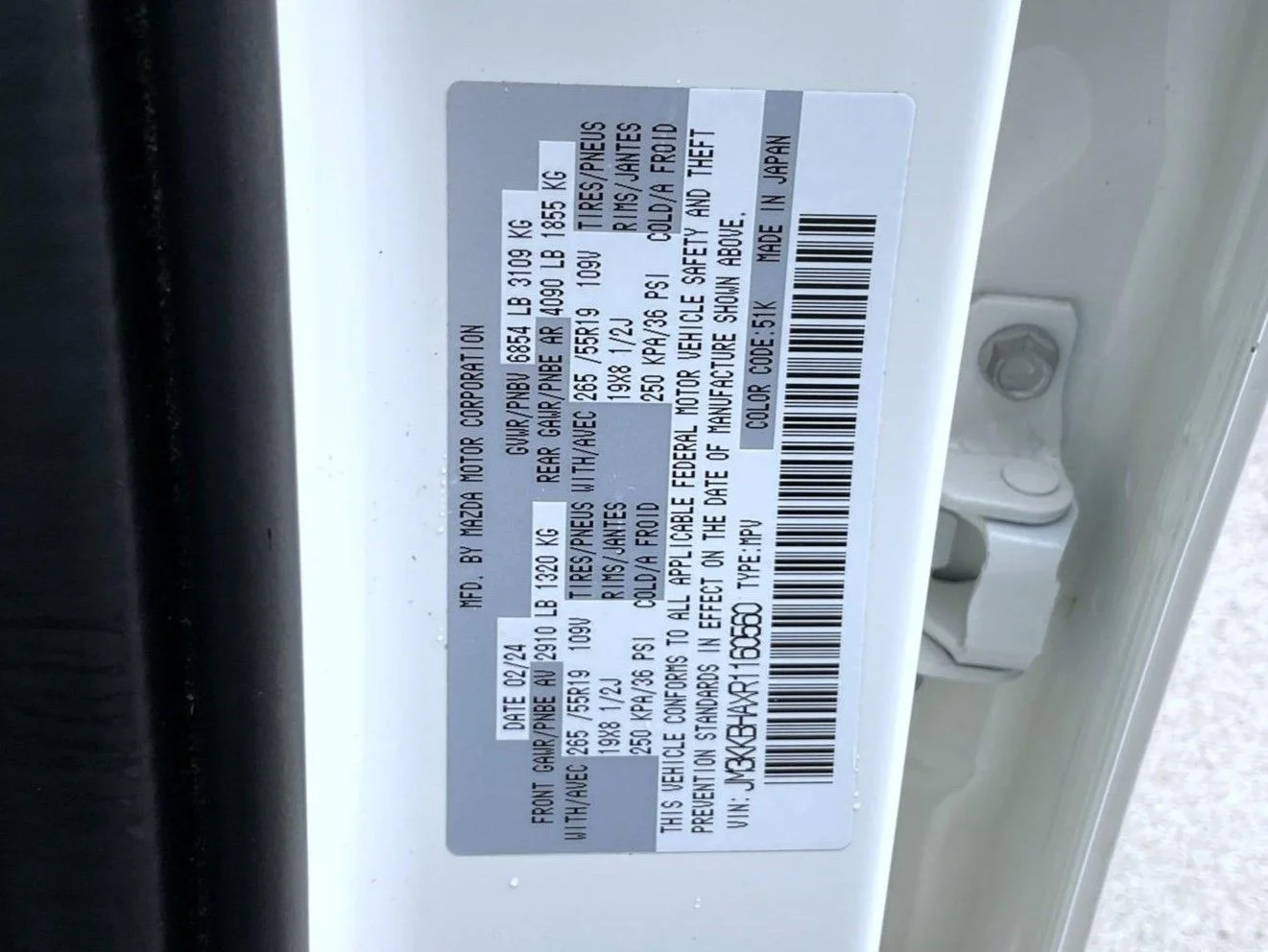Certified Used 2024 White Mazda Preferred image 28