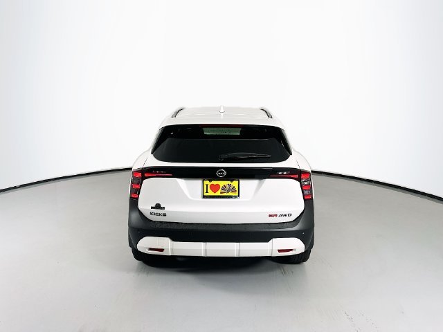 2025 Nissan Kicks SR AWD - Photo 7