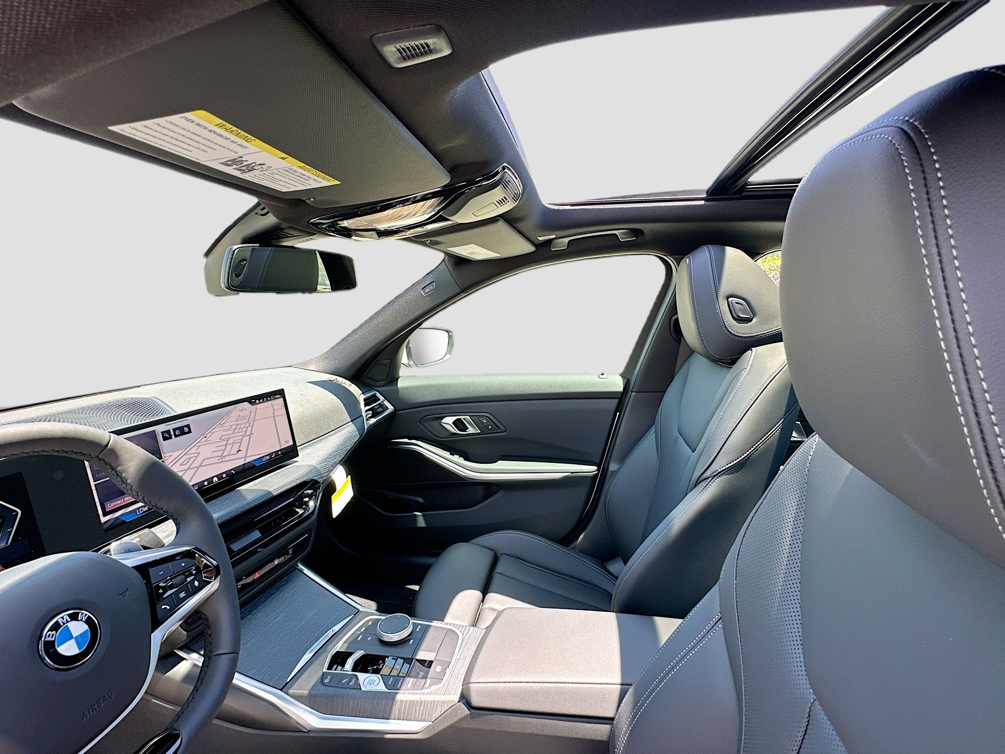 2025 BMW 3 Series 330i - Photo 17