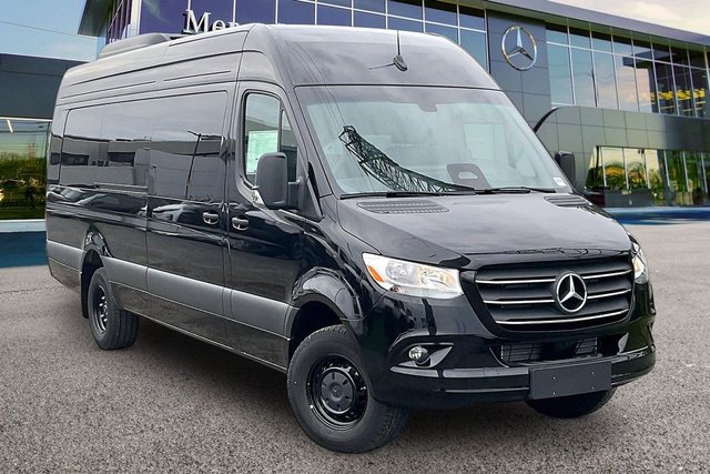 2026 Mercedes-Benz Sprinter Cargo Van Cargo 170 WB