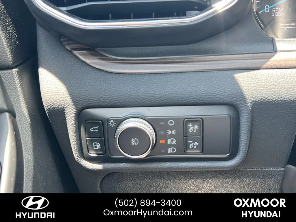 Used 2020 Star White Metallic Tri-Coat Ford Limited image 14