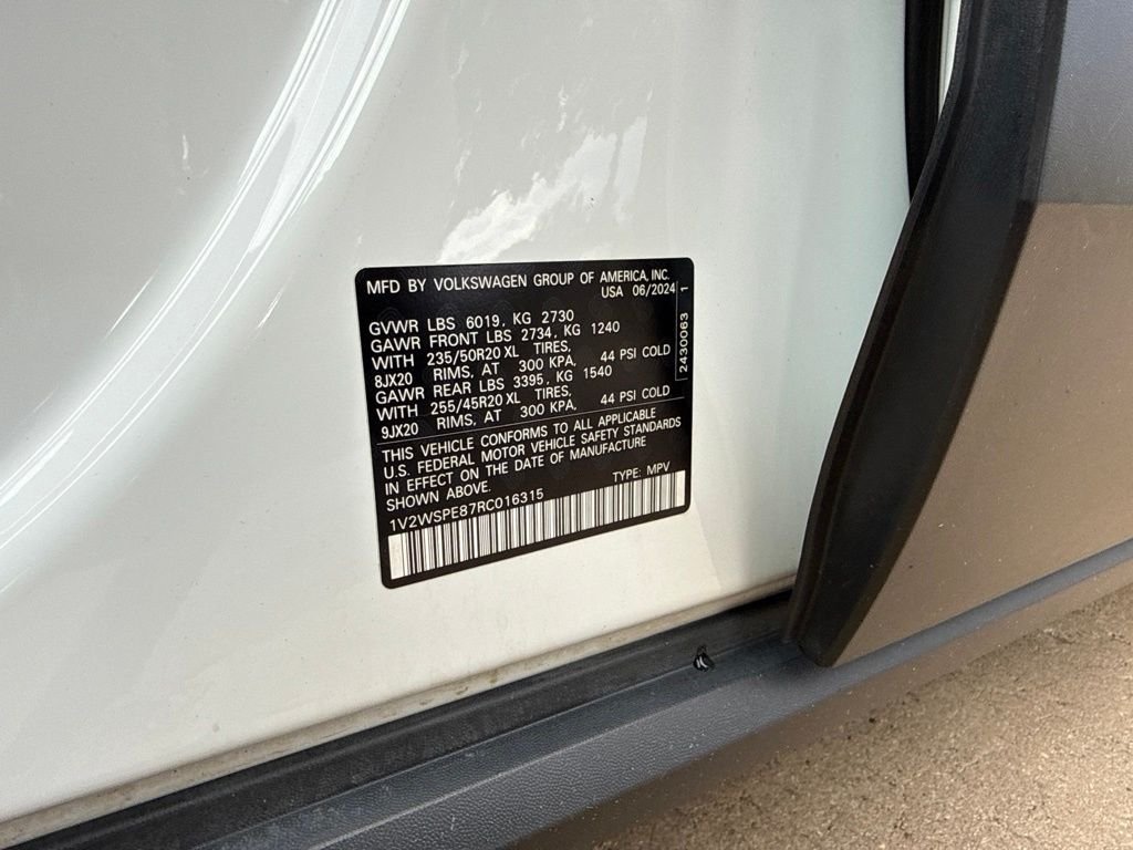 Certified Used 2024 Opal White Volkswagen Pro S image 31
