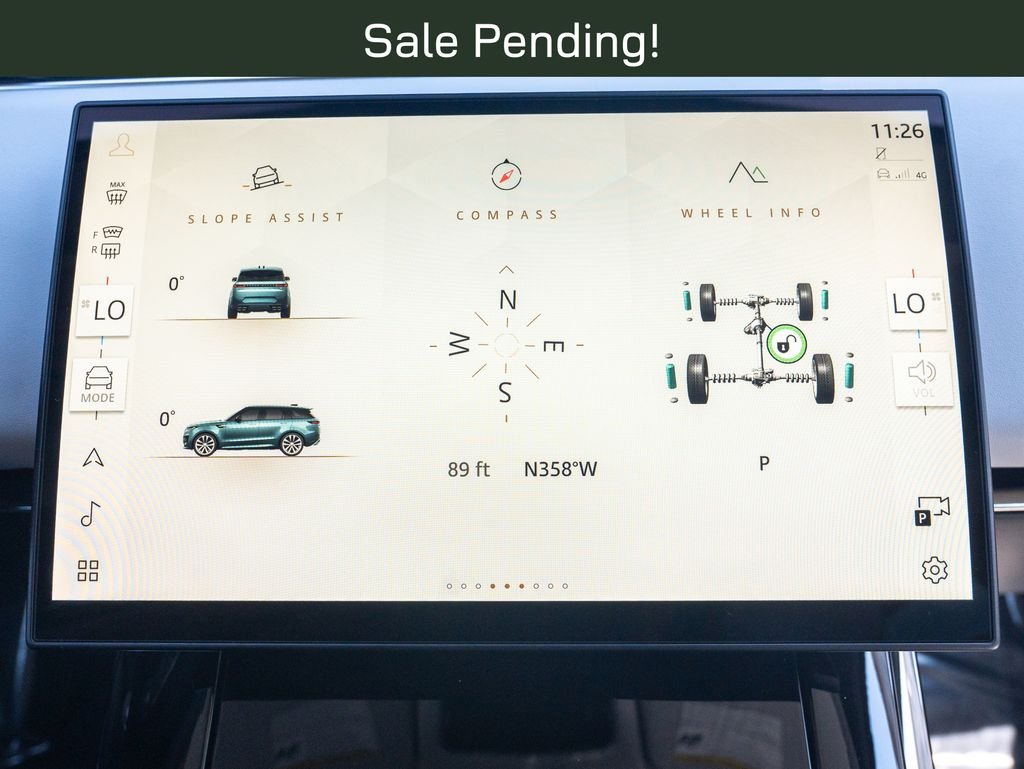 Used 2024 Green Land Rover SE image 23