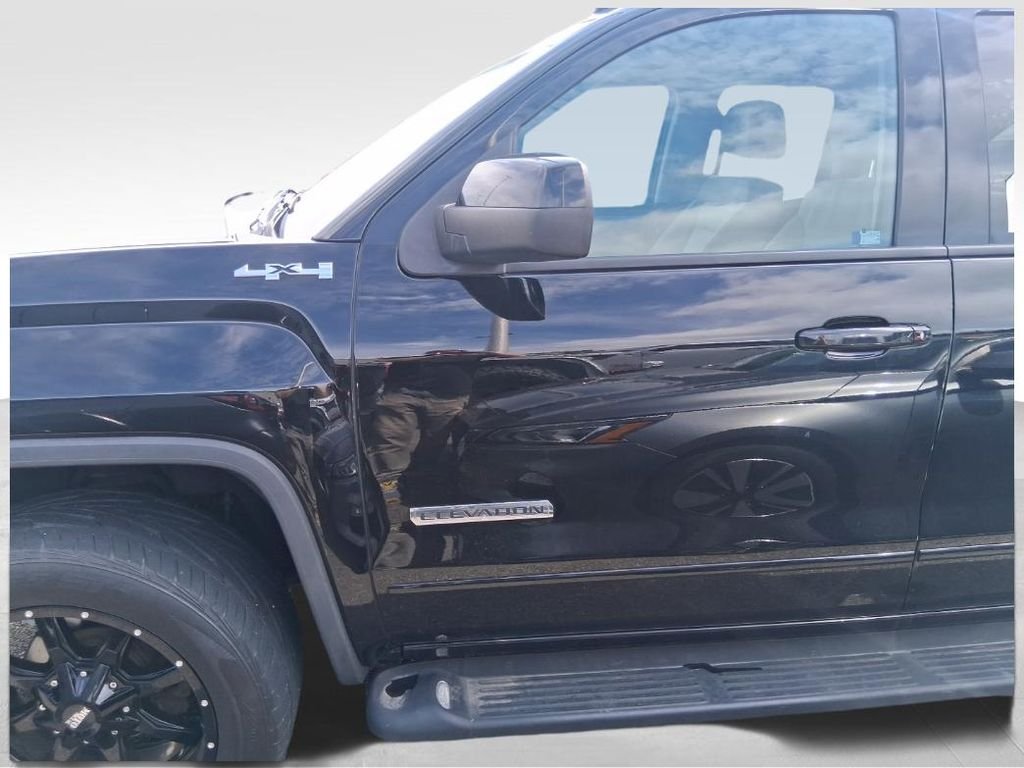 Used 2019 Black GMC Base image 4