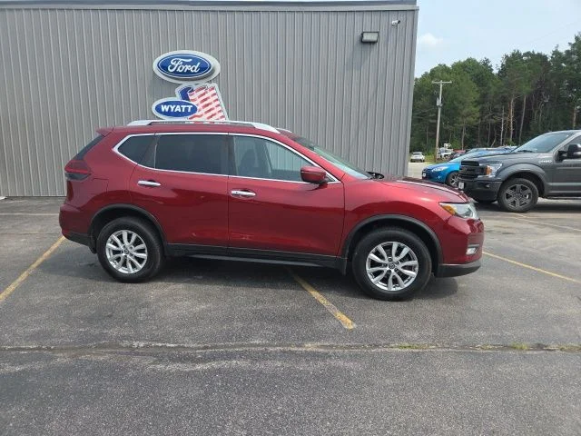 Used 2018 Nissan Rogue SV with VIN 5N1AT2MV4JC846690 for sale in Manistee, MI