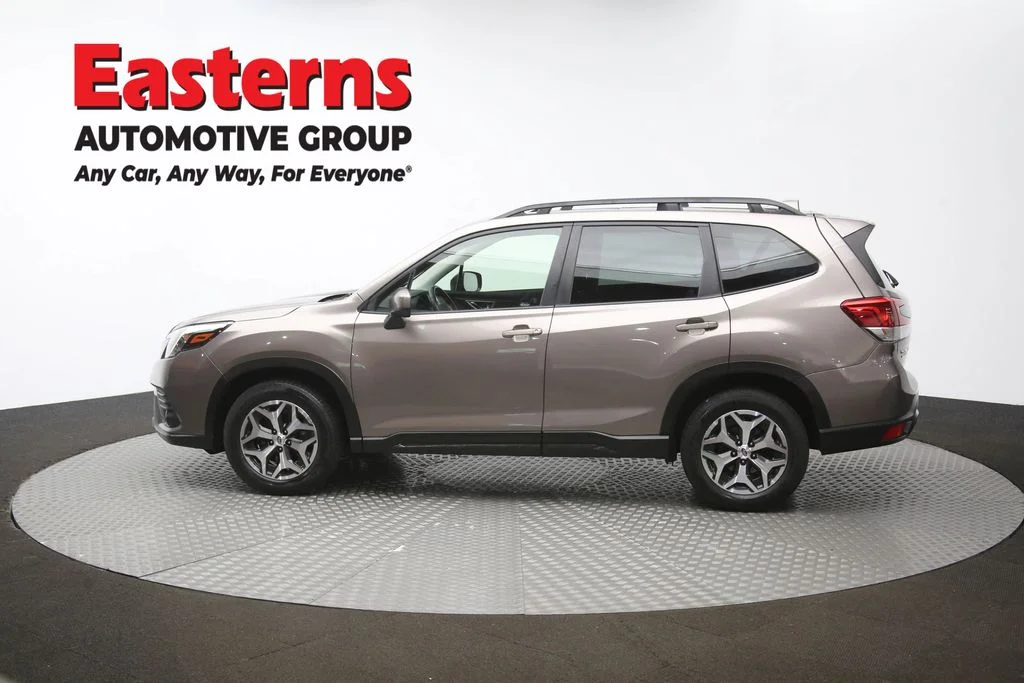 Used 2022 Brown Subaru Premium image 65