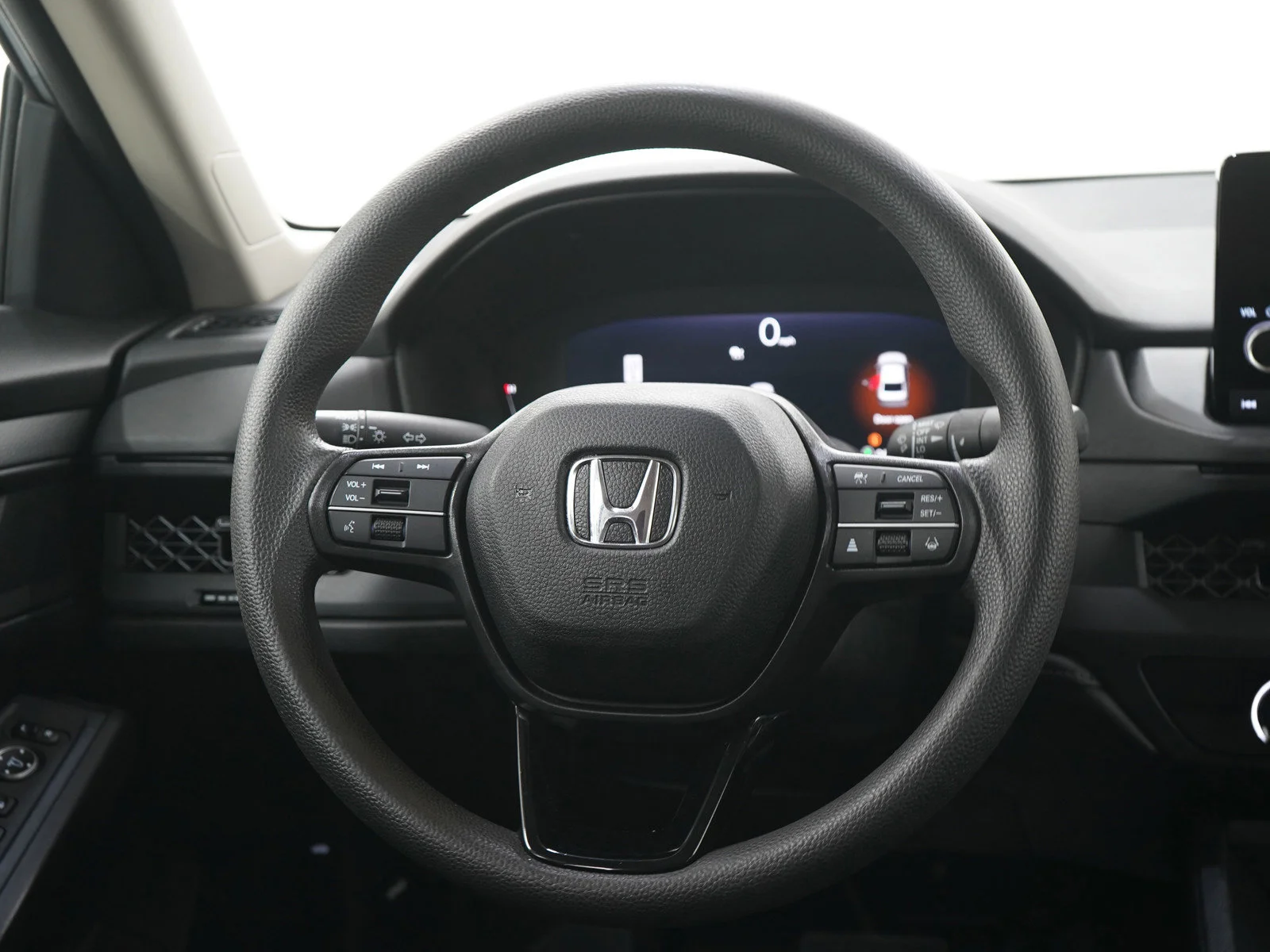Used 2023 Lunar Silver Metallic Honda LX image 14