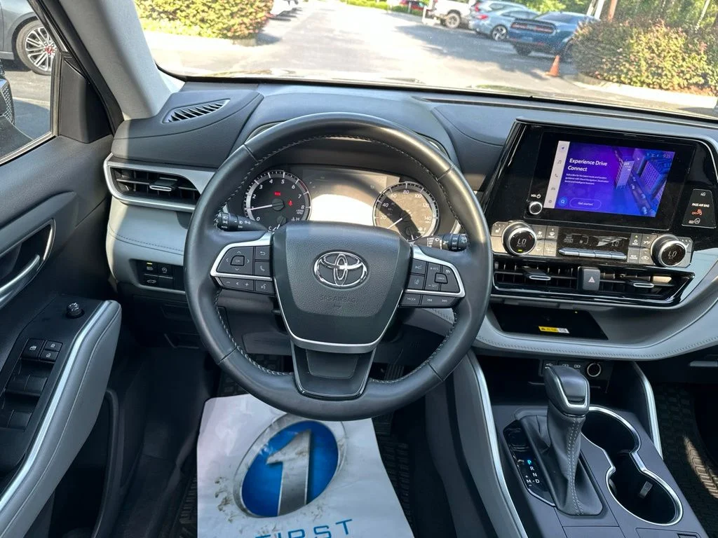 Used 2023 Magnetic Gray Metallic Toyota XLE image 19
