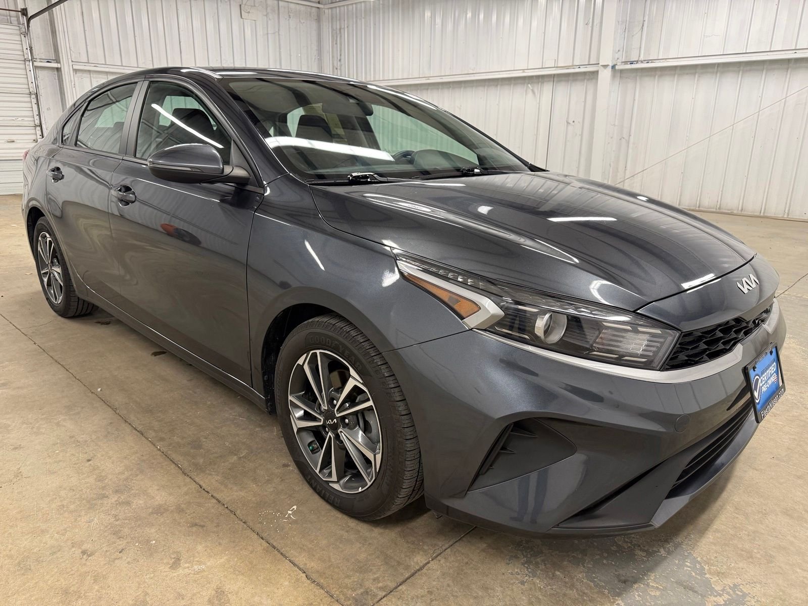 Used 2024 Gray Kia LXS image 1