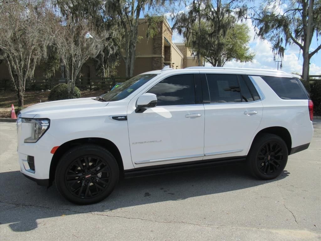 Used 2024 White GMC Denali image 4