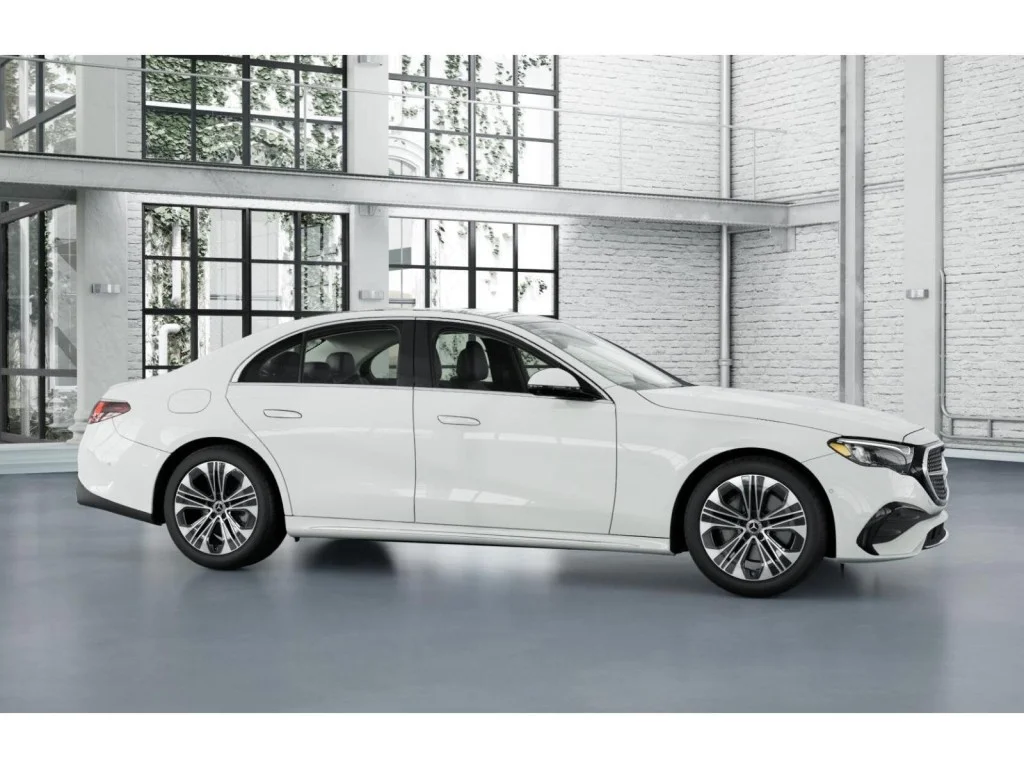 2025 Mercedes-Benz E-Class E350 - Photo 14