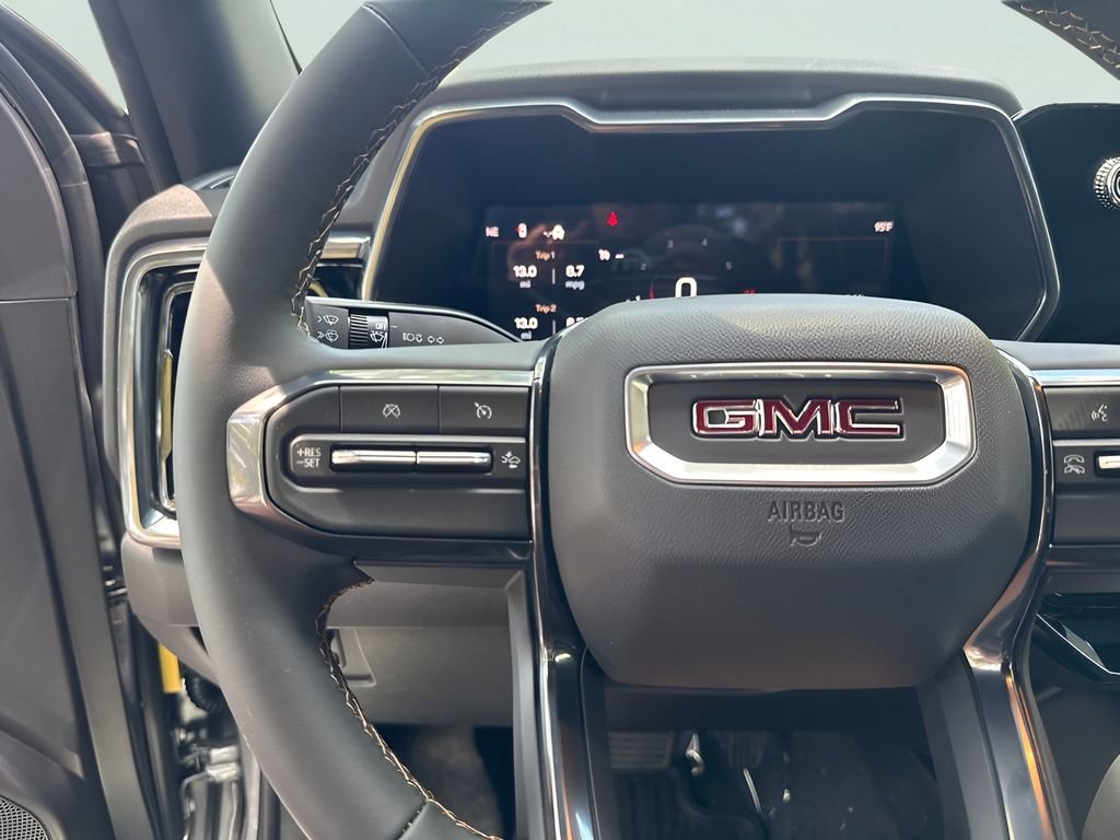 2026 GMC Canyon AT4 - Photo 13