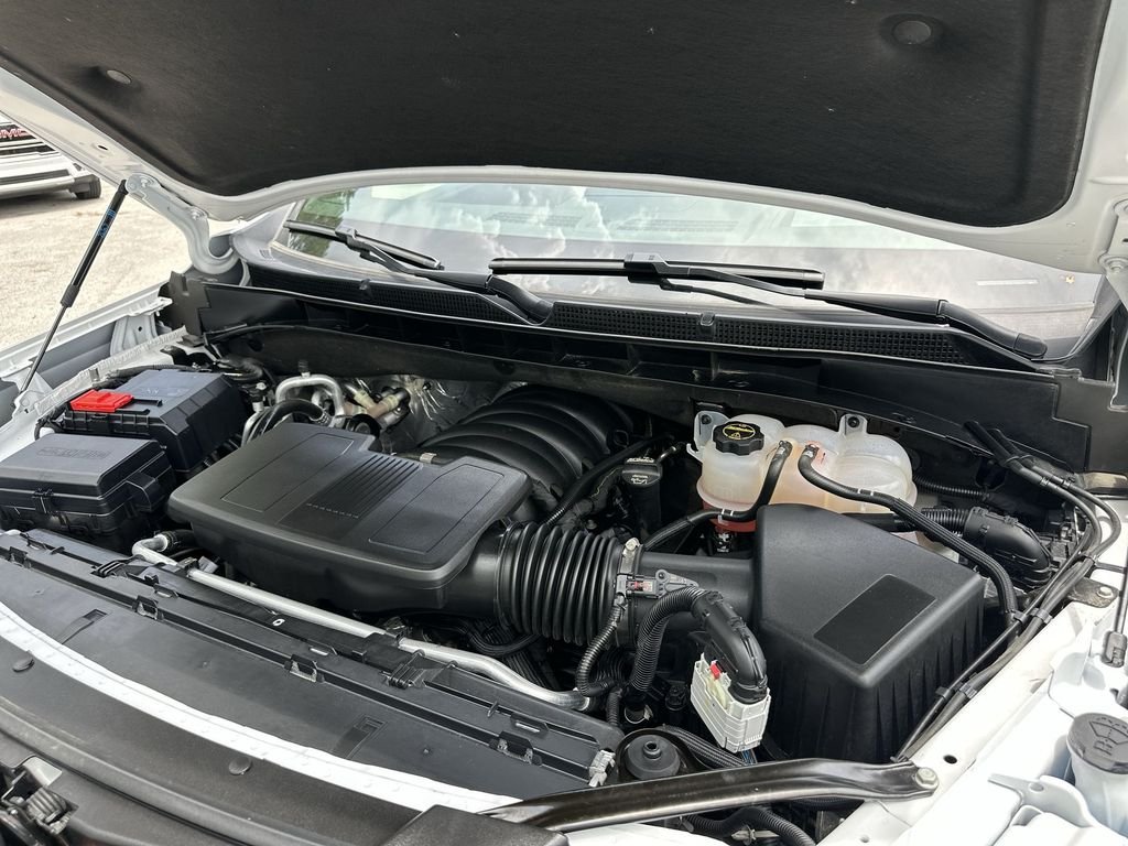 2025 GMC Yukon XL Denali - Photo 29