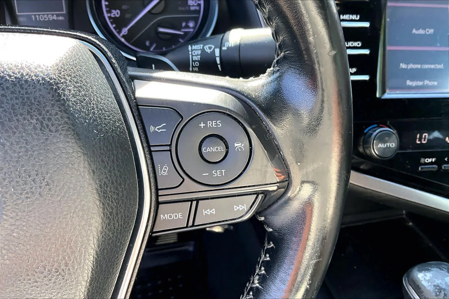 Used 2020 Celestial Silver Metallic Toyota SE image 23