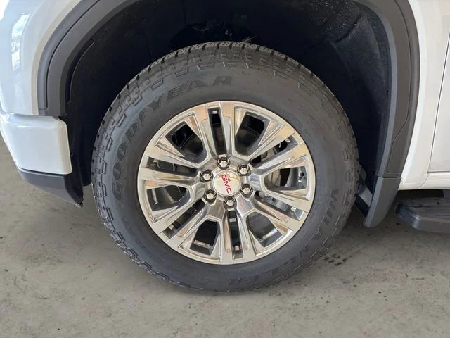 New 2026 White GMC Denali image 15