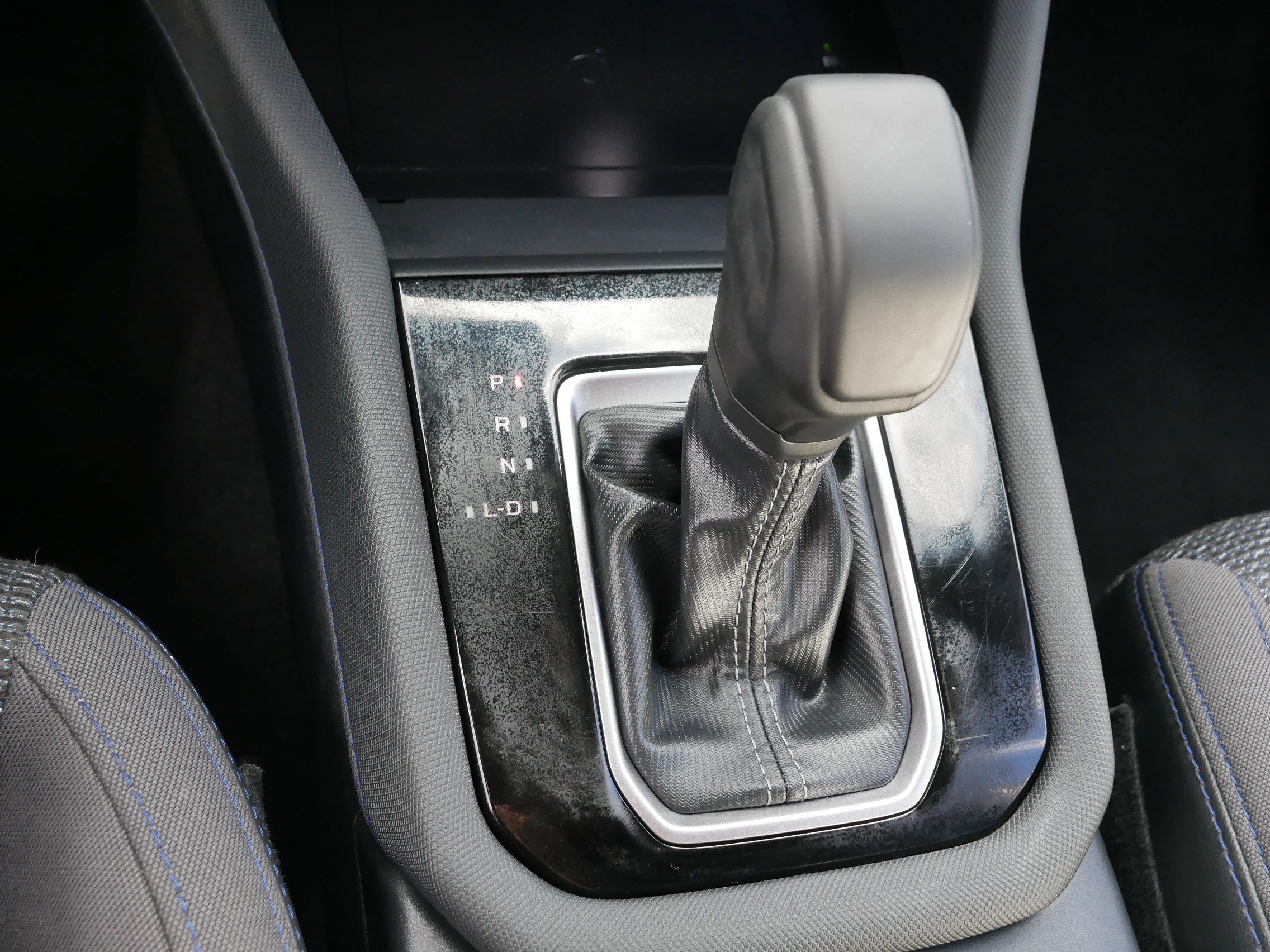 Used 2025 Magnetite Gray Metallic Subaru Premium image 24