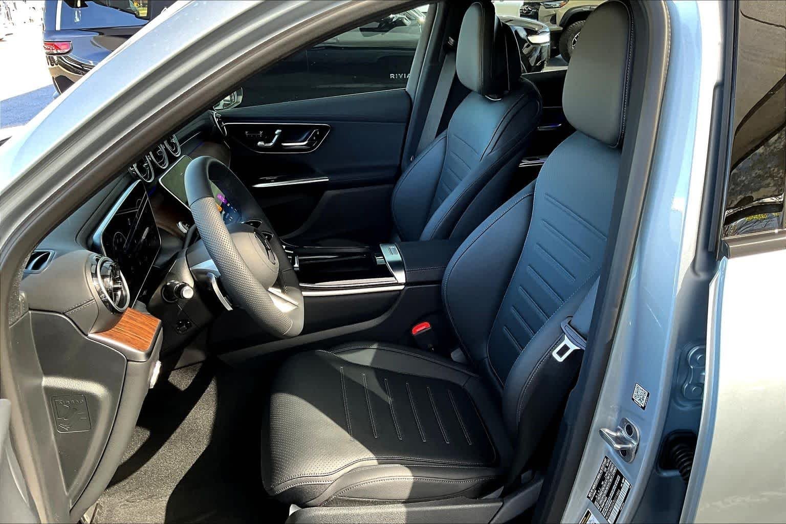 New 2026 Cirrus Silver Metallic Mercedes-Benz GLC 300 image 17