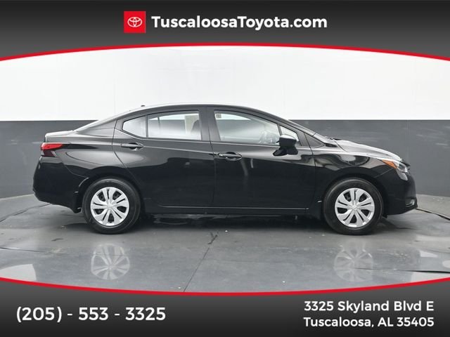 2025 Nissan Versa 1.6 S CVT's photo