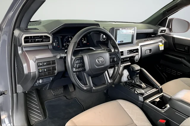 Used 2025  Toyota SR5 image 14