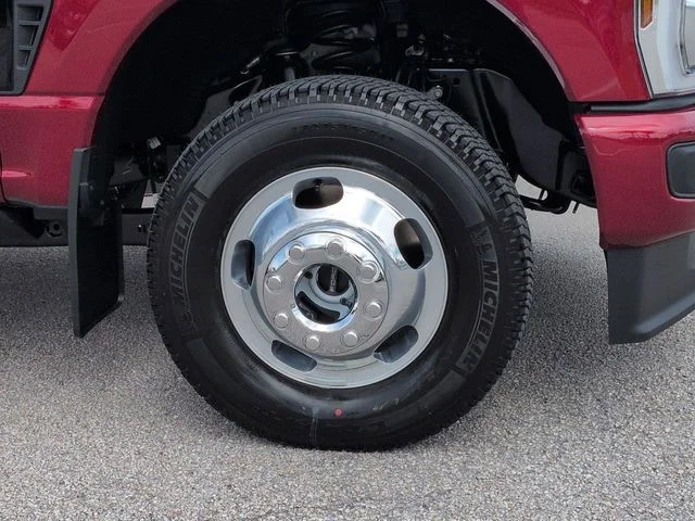 New 2026 Ruby Red Metallic Tinted Clearcoat Ford F-350® Platinum® image 11