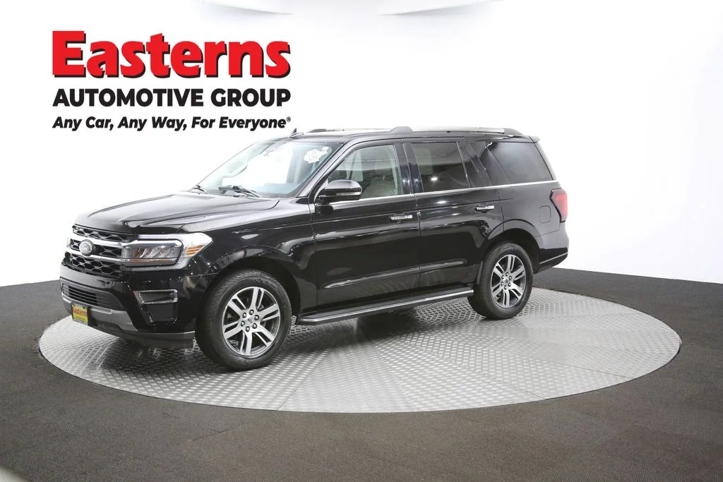 Used 2023 Black Ford Limited image 57