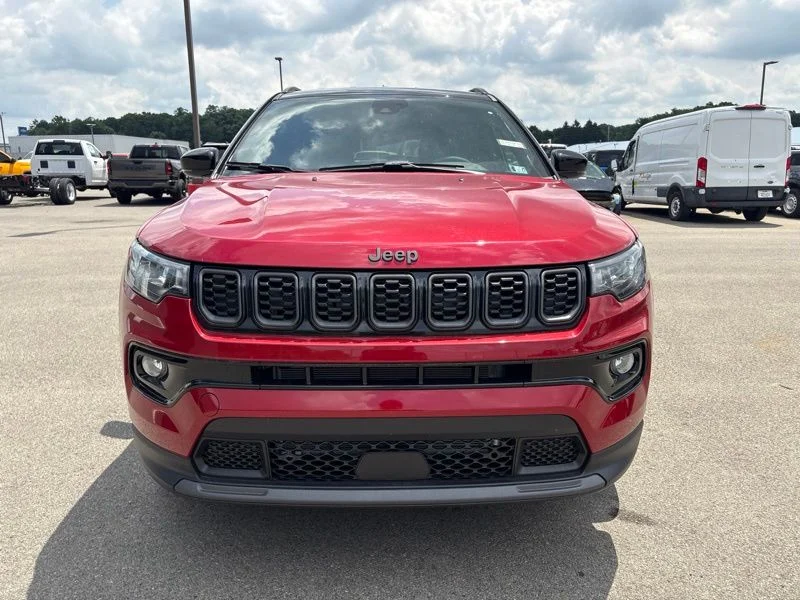 New 2026 Red Hot Pearl-Coat Exterior Paint Jeep Limited image 8