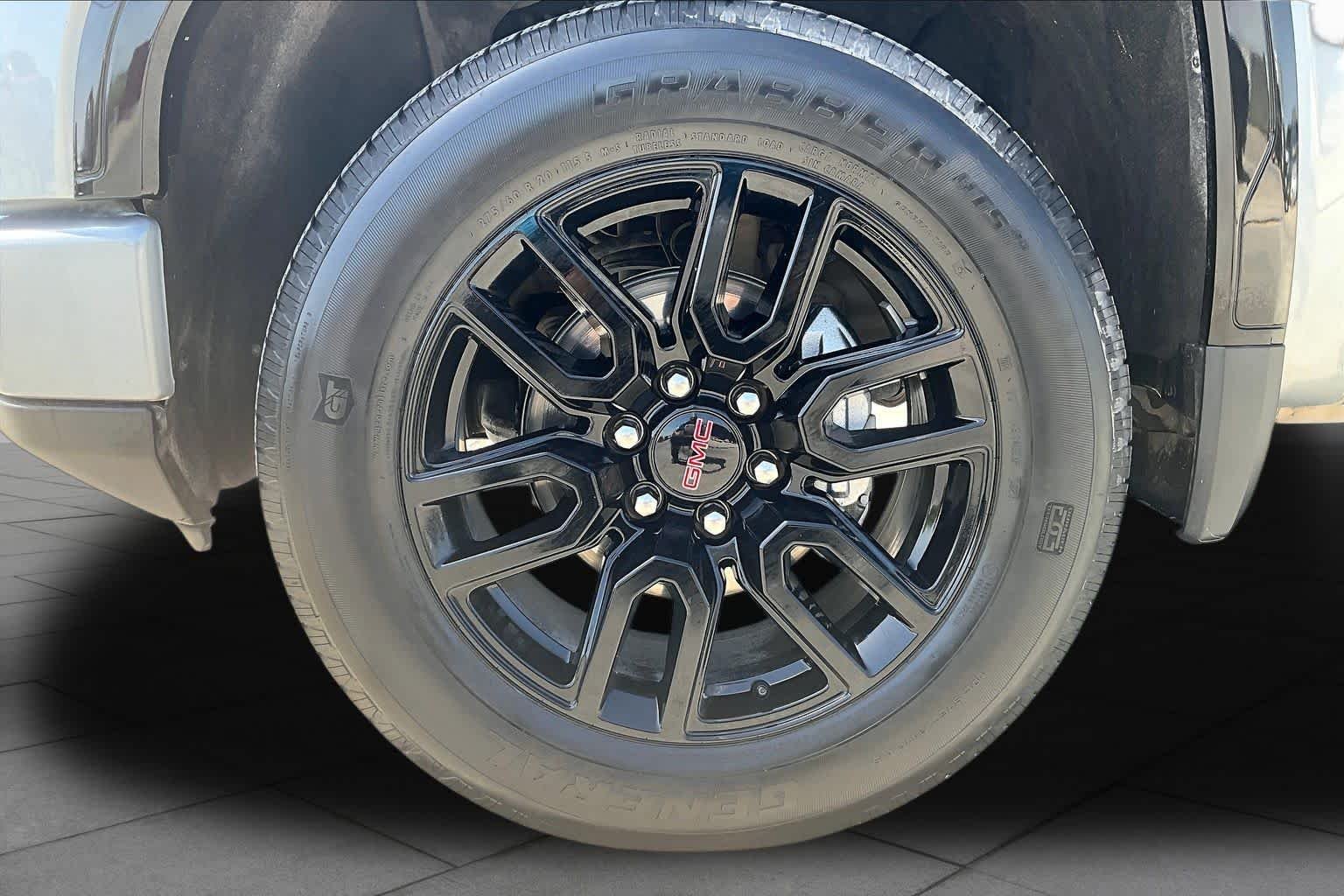 Used 2024 Sterling Metallic GMC Elevation image 11