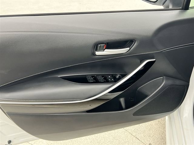 2025 Toyota Corolla Hatchback XSE - Photo 20