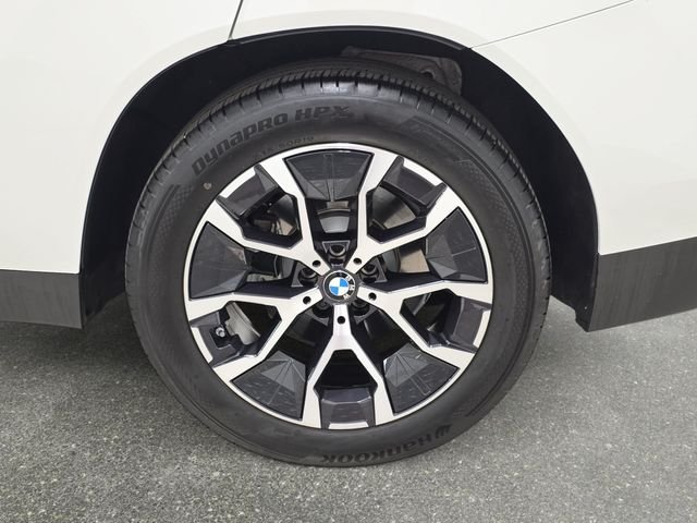 Certified Used 2026 Alpine White BMW 30 xDrive image 27