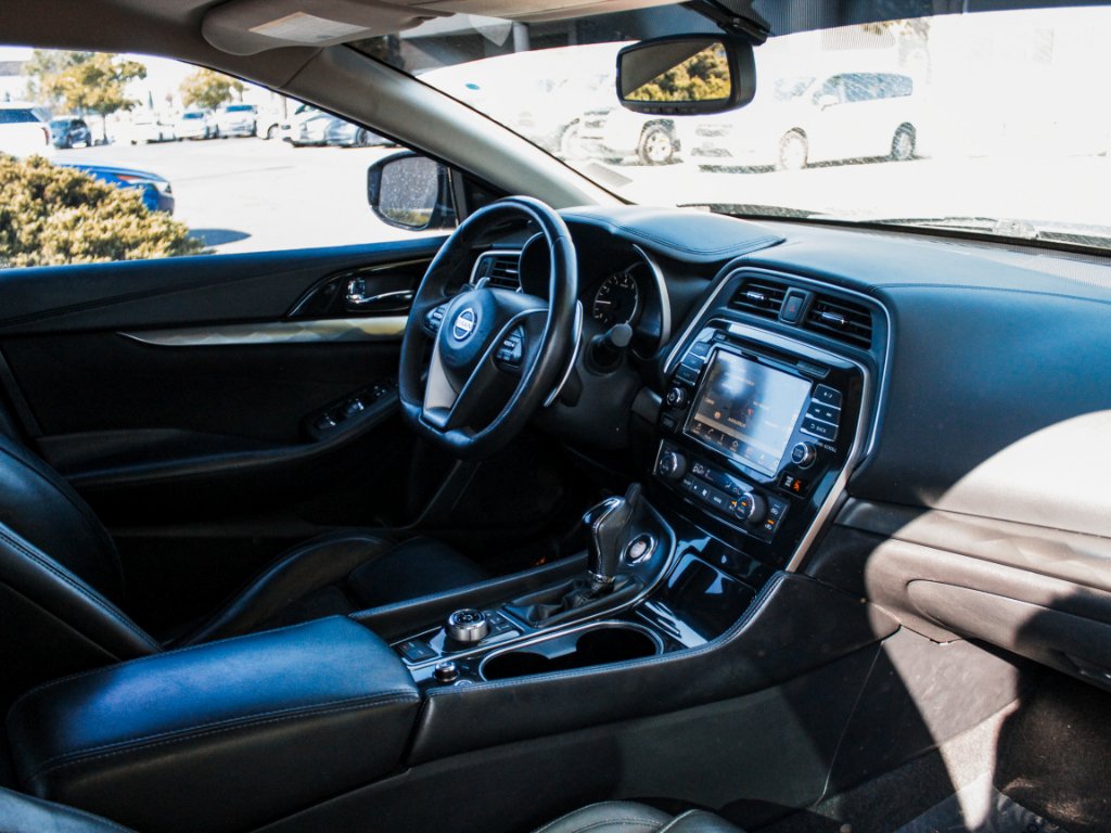 Used 2016 Gun Metallic Nissan 3.5 SR image 30