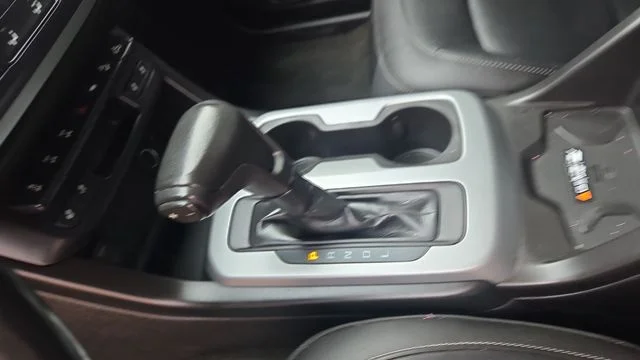 Used 2018 Blue Chevrolet ZR2 image 11
