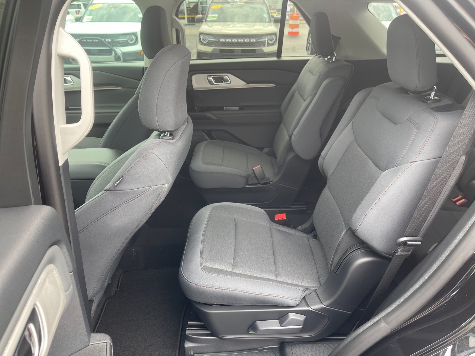 New 2026 Agate Black Metallic Ford Active image 13