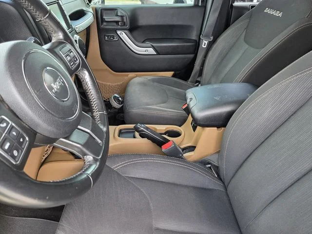 Used 2018 Black Jeep Unlimited Sahara image 22