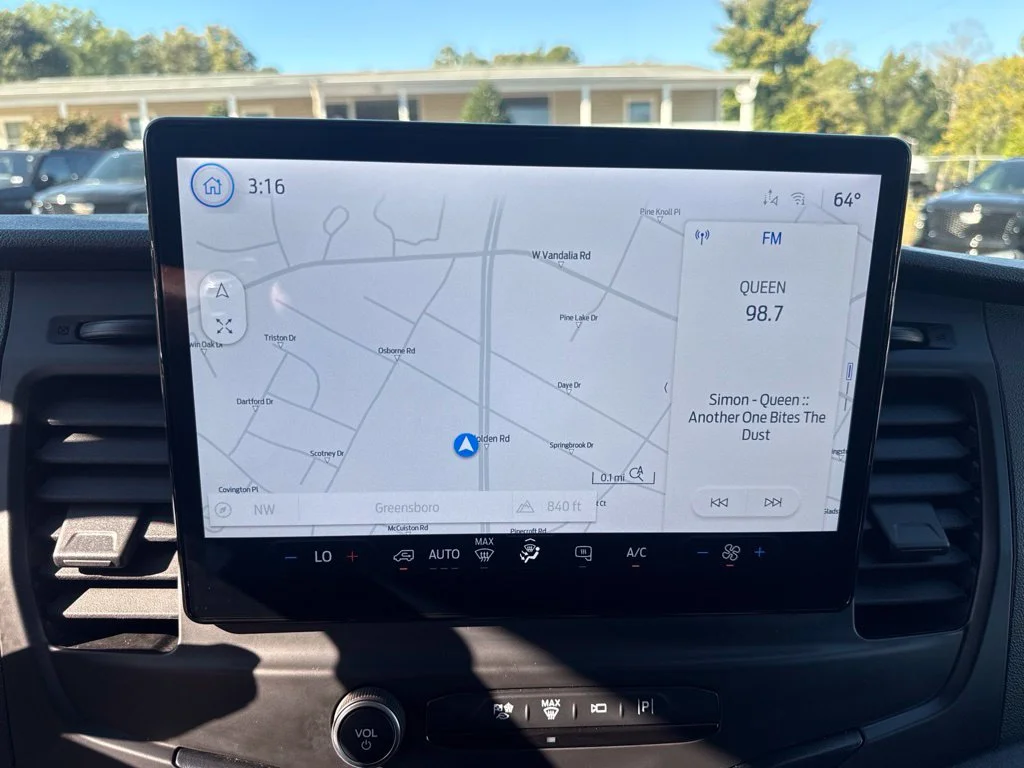Used 2022 Black Ford Base image 17