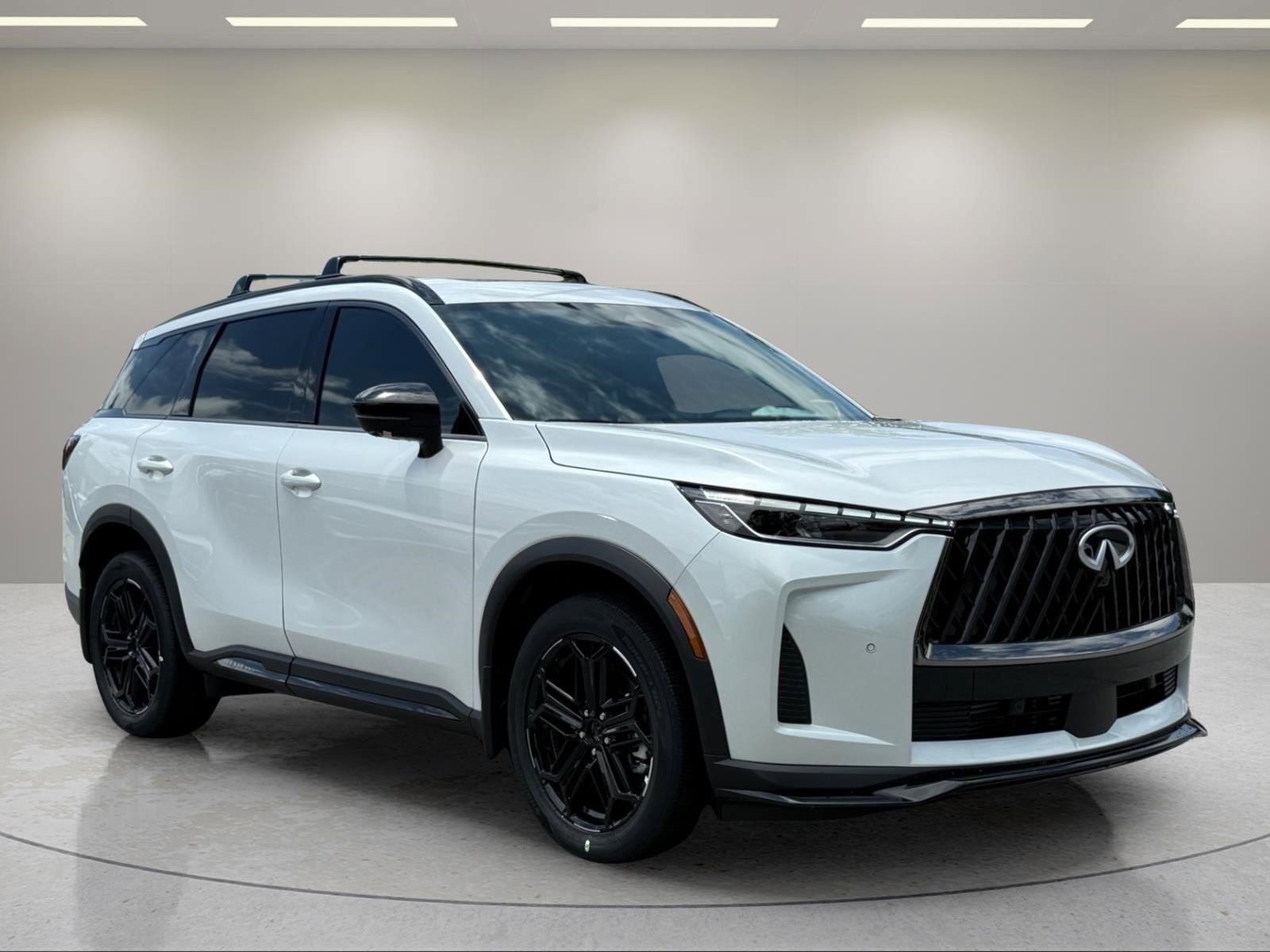 New 2027 RADIANT WHITE INFINITI Sport AWD image 3