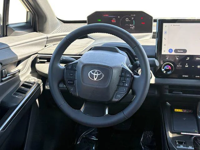 Certified Used 2026 MINERAL ME. Toyota  image 37