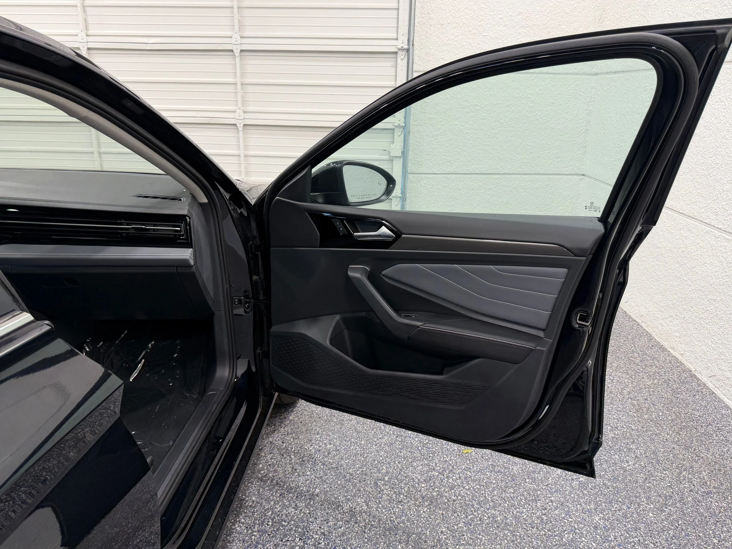New 2026 Black Volkswagen 1.5T SEL image 28