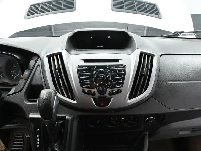 2018 Ford Transit Wagon XL - Photo 28