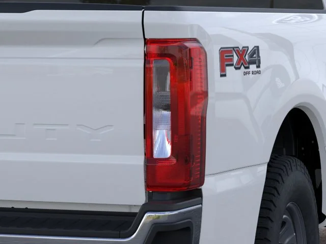 New 2026 Oxford White Ford F-350® XL image 21