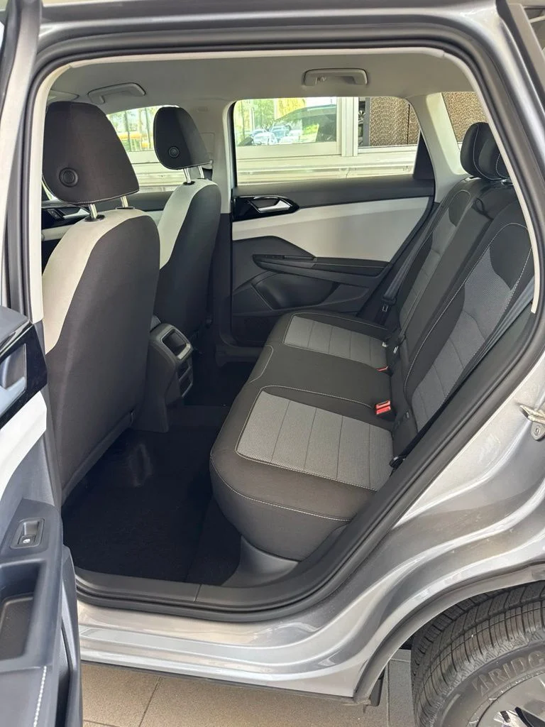 New 2026 Silver Volkswagen 1.5T S image 9