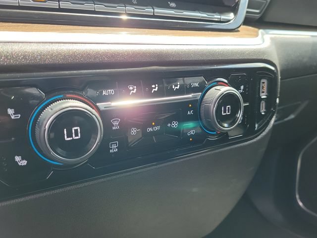 2025 Chevrolet Silverado 1500 LT - Photo 25