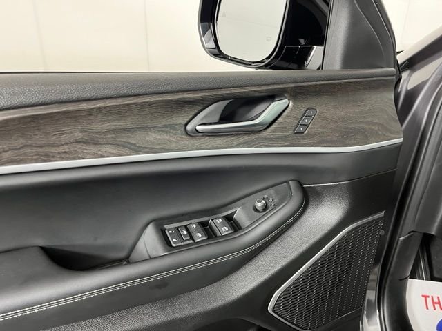 Used 2026 Gray Jeep Limited image 16